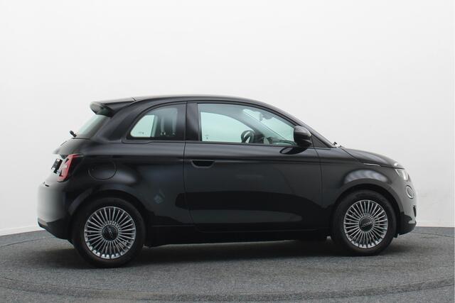 Fiat E-500 Icon 42 kWh SOH 97%, Virtual Cockpit, Apple Carplay, Lane Assist, 16"