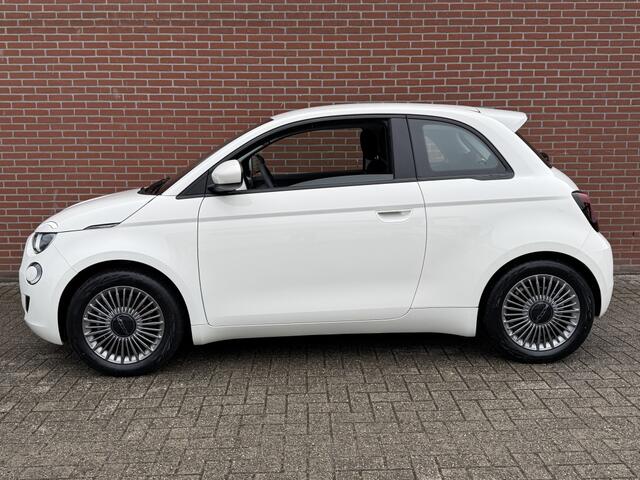 Fiat E-500 42 kWh SOH 95% CARPLAY CRUISE LED DAB 16-LMV