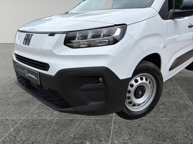 Fiat E-Doblo L1 50 kWh 136pk | 8 jaar garantie | 0% financial lease | 2-zits | Houten afwerking laadruimte | NAVI | Apple Carplay | Android Auto | Multimedia | Digital cockpit | Stuurwielbediening | Achteruitrijcamera | Parkeersensoren voor en achter | Dode hoek detec