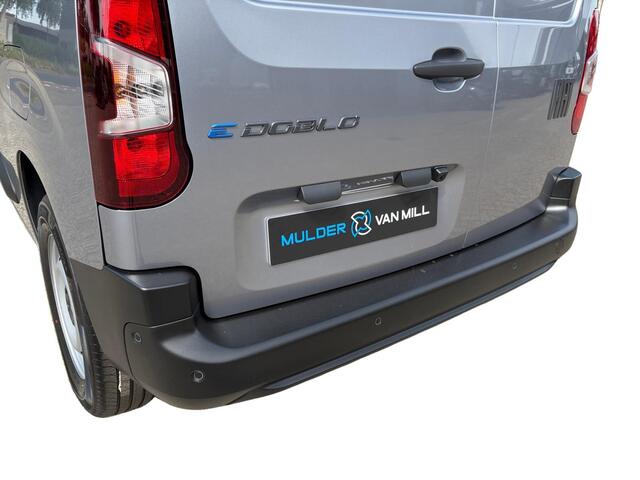 Fiat E-Doblo L1 50 kWh 136pk | 8 jaar garantie | 0% financial lease | 2-zits | Houten afwerking laadruimte | NAVI | Apple Carplay | Android Auto | Multimedia | Digital cockpit | Stuurwielbediening | Achteruitrijcamera | Parkeersensoren voor en achter | Dode hoek detec