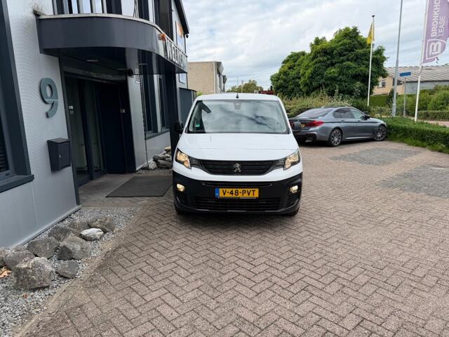 Fiat E-Doblo 57KWh L2 Lang 3-pers, Navi, PDC, Cruisecntrl, TOPSTAAT! fiat