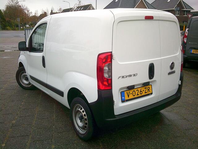 Fiat FIORINO 1.4 Easy Pro BENZINE UITVOERING !!! VOORZIEN VAN AIRCO !!!