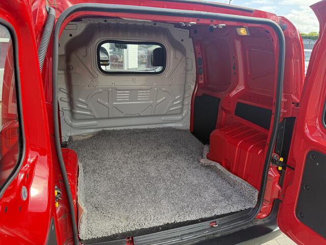 Fiat FIORINO 1.4 benzine Easy Pro