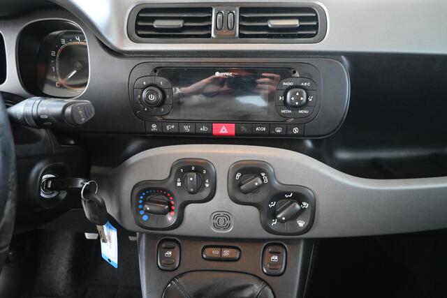 Fiat PANDA 0.9 TwinAir Lounge Airco Elektrisch pakket 1e Eigenaar 100% Onderhouden Inruil Mogelijk!