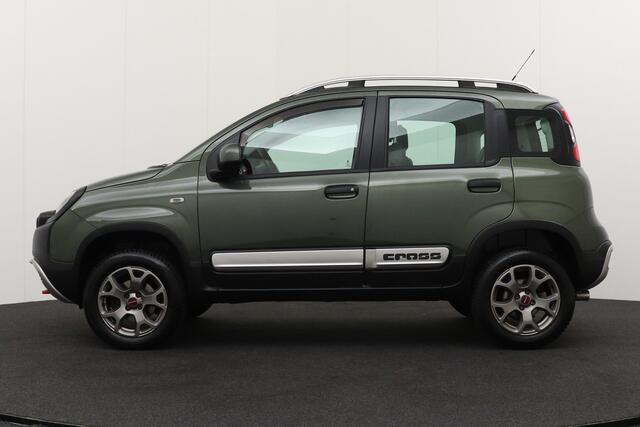 Fiat PANDA 0.9 90 PK TwinAir 4x4 Cross 5-Pers Climate Trekhaak Park. Sens LED