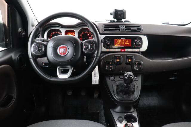 Fiat PANDA 0.9 90 PK TwinAir 4x4 Cross 5-Pers Climate Trekhaak Park. Sens LED