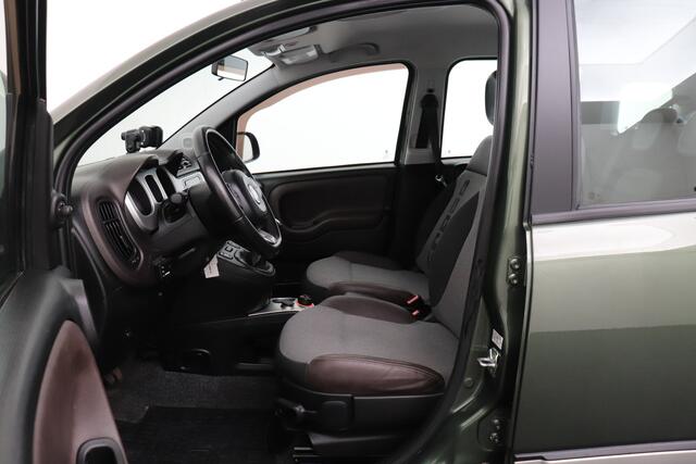 Fiat PANDA 0.9 90 PK TwinAir 4x4 Cross 5-Pers Climate Trekhaak Park. Sens LED
