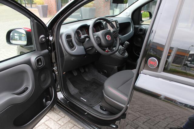 Fiat PANDA 1.0 Hybrid RED Cross Clima-Parkeersensoren-Bluetooth-Carplay