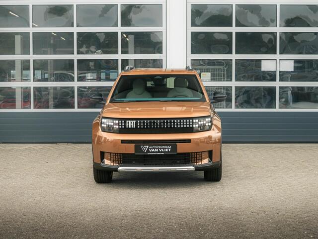 Fiat PANDA Grande La Prima 44 kWh | Uit voorraad leverbaar | Clima | Cruise | Camera | Apple Carplay | 17" | Navi