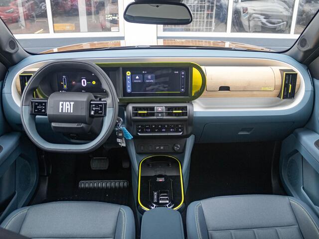 Fiat PANDA Grande La Prima 44 kWh | Uit voorraad leverbaar | Clima | Cruise | Camera | Apple Carplay | 17" | Navi