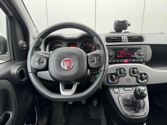 Fiat PANDA 0.9 TwinAir Lounge / Airco / Radio-CD Speler / Elektrische Ramen Voor / Trekhaak (800 KG)/ 5 Persoons /