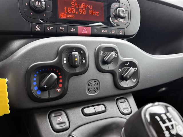 Fiat PANDA 1.2 Lounge | airco | extra set Winterwielen |