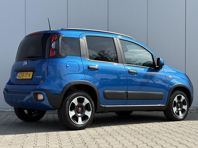 Fiat PANDA 1.0 Hybrid / Airco / Bluetooth / Achteruitrij sensoren / USB /