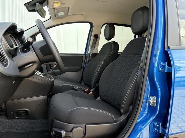 Fiat PANDA 1.0 Hybrid / Airco / Bluetooth / Achteruitrij sensoren / USB /