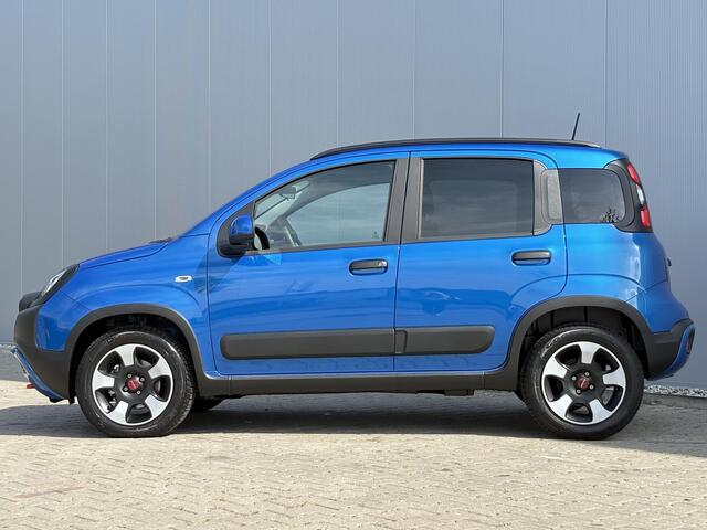 Fiat PANDA 1.0 Hybrid / Airco / Bluetooth / Achteruitrij sensoren / USB /