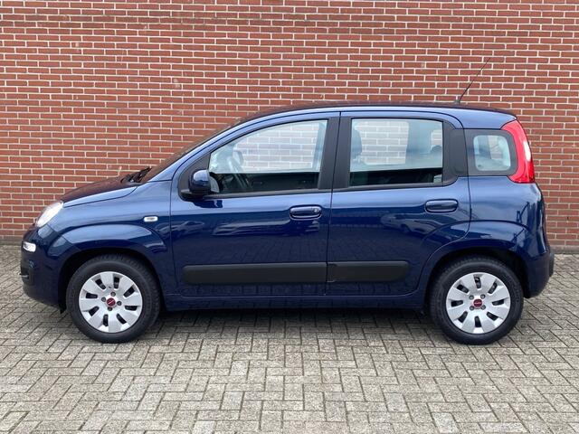 Fiat PANDA 0.9 TWINAIR LOUNGE AUTOMAAT AIRCO PARKEERSENSOREN