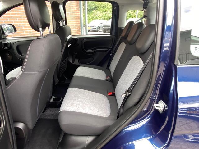 Fiat PANDA 0.9 TWINAIR LOUNGE AUTOMAAT AIRCO PARKEERSENSOREN