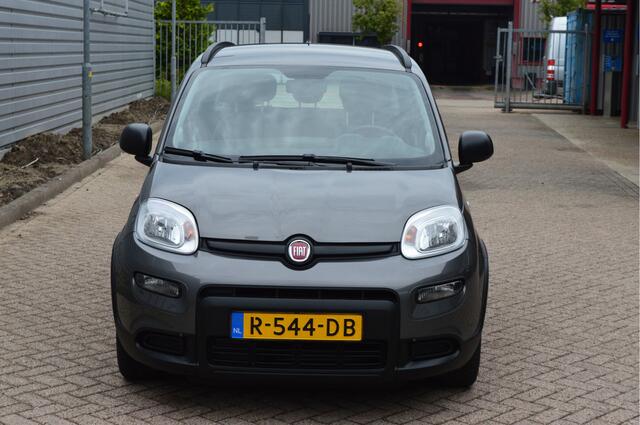 Fiat PANDA 1.0 Hybrid City Life O.a: Carplay, Airco, DAB, Centr. Vergr, Rijklaar, Etc. All-in prijs!