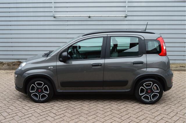 Fiat PANDA 1.0 Hybrid City Life O.a: Carplay, Airco, DAB, Centr. Vergr, Rijklaar, Etc. All-in prijs!