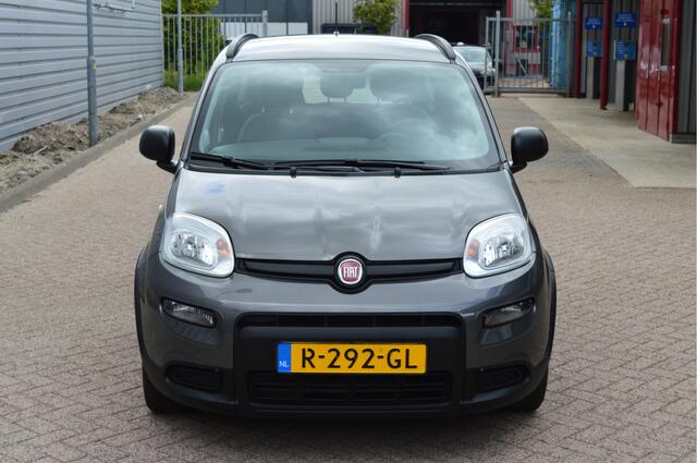 Fiat PANDA 1.0 Hybrid City Life O.a: Carplay, Airco, DAB, Bluetooth, Rijklaar, Etc. All-in prijs!