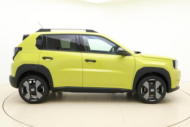 Fiat PANDA Grande La Prima 11 kW 44 kWh | Navigatie | Climate control | Camera | Draadloze telefoonlader | Extra getint glas | Dakrails | NIEUW MODEL