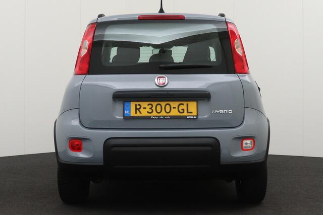 Fiat PANDA 1.0 Hybrid City Life 5-Persoons Carplay 15' LMV DAB Pack Flex