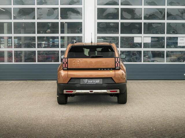Fiat PANDA Grande La Prima 11 kW 44 kWh | Uit voorraad leverbaar | Clima | Cruise | Camera | Apple Carplay | 17" | Navi | Winter Pack