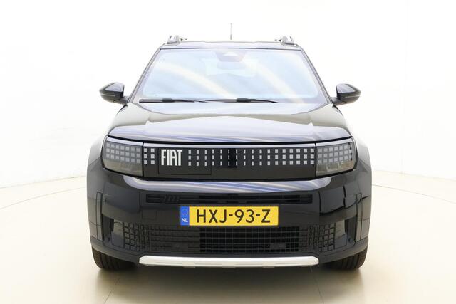 Fiat PANDA Grande La Prima 11 kW 44 kWh | NIEUW MODEL | Navigatie | Climate control | Camera | Hoge instap | Dakrails | Stoel- en stuurverwarming | verwarmbaar voorraam