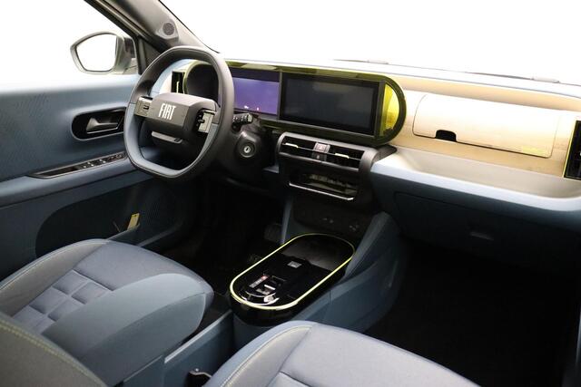 Fiat PANDA Grande 1.2 Hybrid La Prima Automaat | NIEUW MODEL | Navigatie | Climate control | Camera | Extra getint glas | Dakrails | Hoge instap