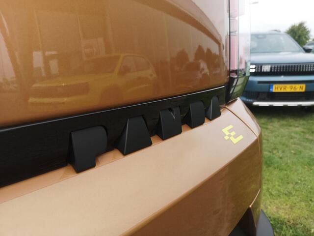 Fiat PANDA Grande La Prima 11 kW 44 kWh | Full Option| Winter Pack | Camera