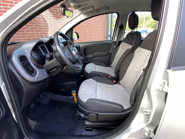 Fiat PANDA 0.9 TWINAIR LOUNGE 80 PK AIRCO TREKHAAK BLUETOOTH