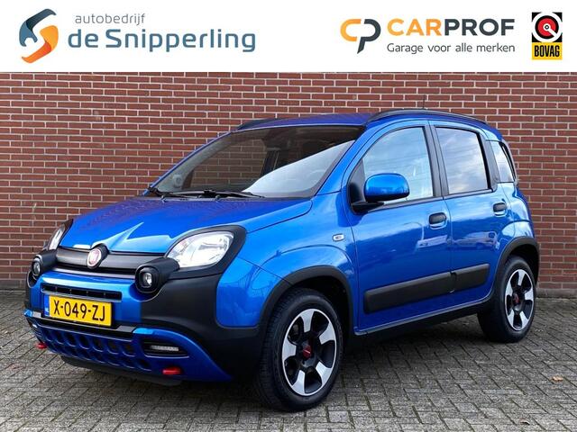 Fiat PANDA 1.0 HYBRID CROSS AIRCO CARPLAY PARKEERSENSOREN PRIVACY GLASS