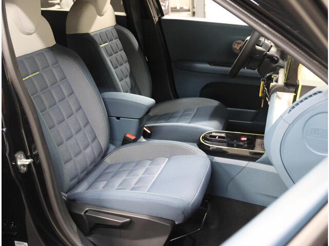 Fiat PANDA Grande 1.2 Hybrid La Prima | Incl. ¤750,- Korting! | Camera | CruiseControl | AppleCarPlay/AndroidAuto | Navigatie | Airco |