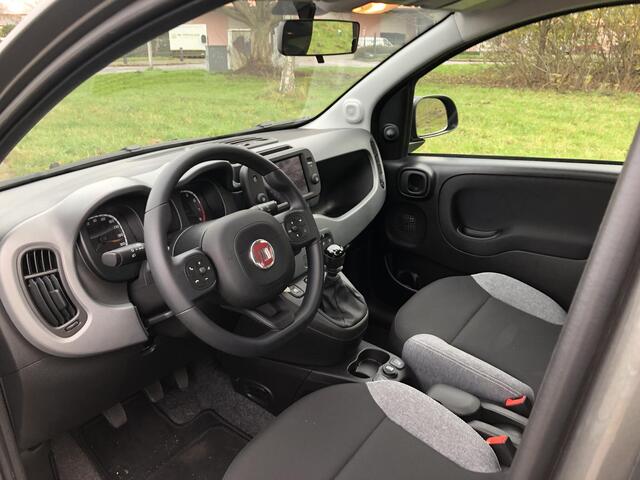 Fiat PANDA 1.0 Cross Hybrid City Plus CLIMATE|APPLE/ANDROID|STOELVERWARMING