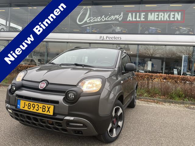 Fiat PANDA 1.0 Hybrid City Cross Airco - Bluetooth - Dakrails - Elektrische ramen voor - Mistlampen voor - Radio - Start/stop systemen - Stuur multifunctioneel