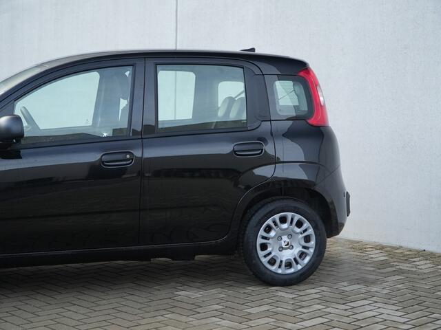 Fiat PANDA 1.0 Hybrid 70 PK City | Airco | Cruise | Direct Leverbaar!