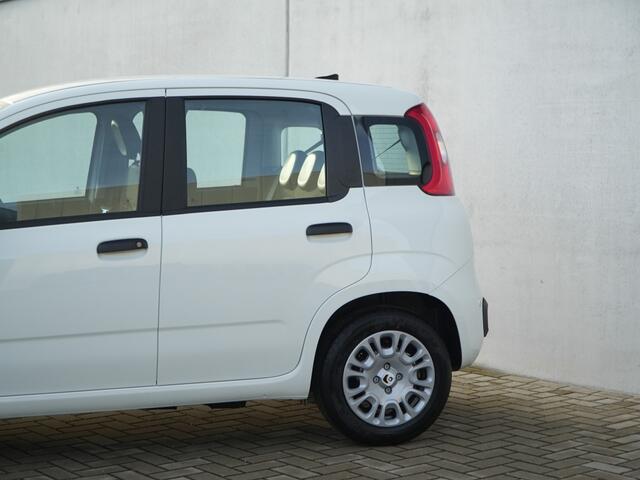 Fiat PANDA 1.0 Hybrid 70 PK City | Airco | Cruise | Direct Leverbaar!