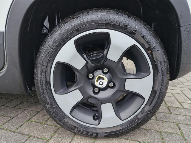 Fiat PANDA 1.0 Hybrid Cross Pandina