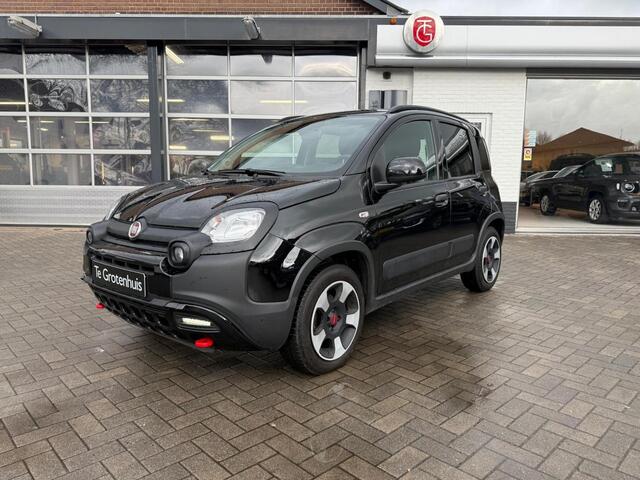 Fiat PANDA 1.0 Hybrid Cross 5 persoons