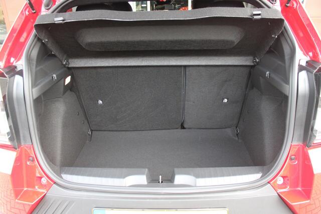 Fiat PANDA Grande 1.2 110PK Hybrid ICON | 16" LICHTMETALEN VELGEN | DRAADLOZE APPLE CARPLAY/ANDROID AUTO | PARKEERSENSOREN ACHTER | LED KOPLAMPEN | DAB+ RADIO | CRUISE CONTROL | LANE ASSIST | AIRCO | VERKEERSBORDEN HERKENNING |