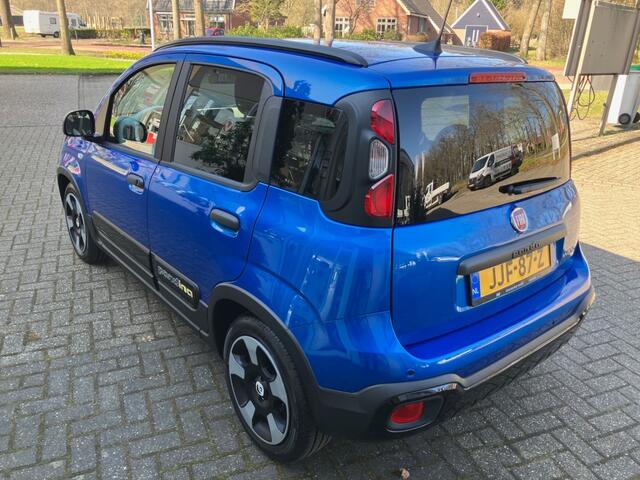 Fiat PANDA 1.0 Hybrid Pandina