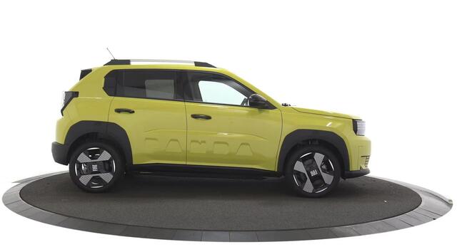 Fiat PANDA Grande La Prima 11 kW 44 kWh Pack Winter / Camera / Navigatie