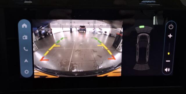 Fiat PANDA Grande La Prima 11 kW 44 kWh Pack Winter / Camera / Navigatie