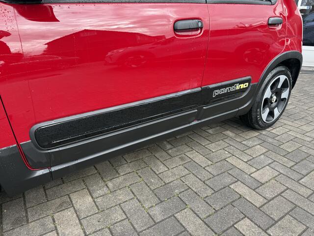 Fiat PANDA Cross 1.0 Hybrid Pandina