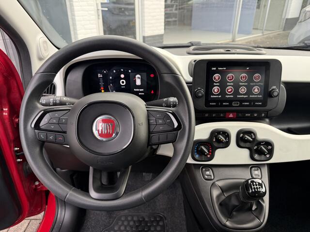 Fiat PANDA Cross 1.0 Hybrid Pandina