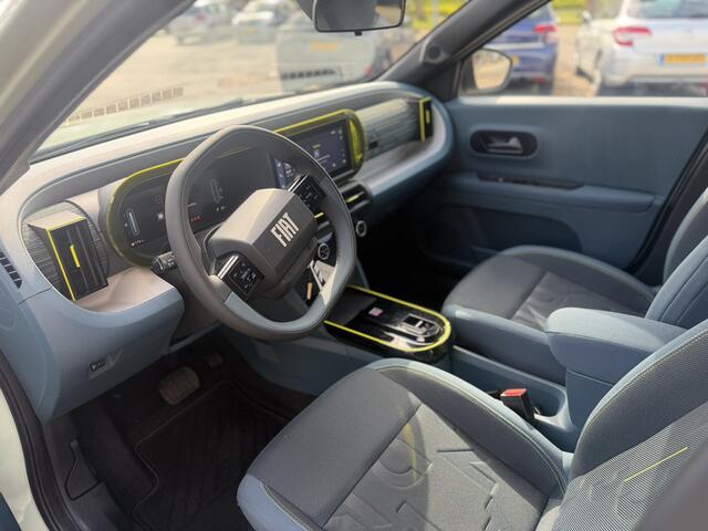 Fiat PANDA Grande 1.2 Hybrid ICON