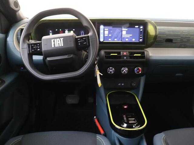 Fiat PANDA Grande RED 11kW 44 kWh | Apple Carplay | Airco NOW OR NEVERDEAL !!!