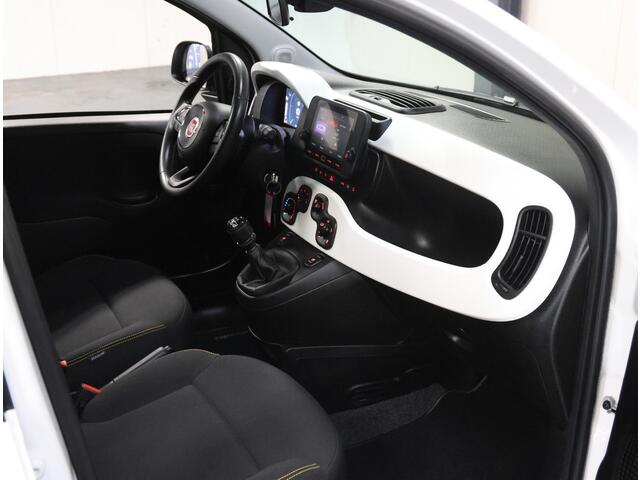 Fiat PANDA 1.0 Hybrid Pandina | 1ste eigenaar | Apple Carplay/Android Auto | Cruise Control | Airco | Parkeersensoren | Isofix | DAB Radio | Privacy Glass | Start/Stop Systeem |