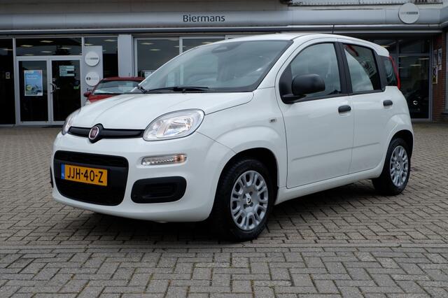 Fiat PANDA 1.0 Hybrid City / INCL. 12mnd BOVAG / Parkeer-sensoren