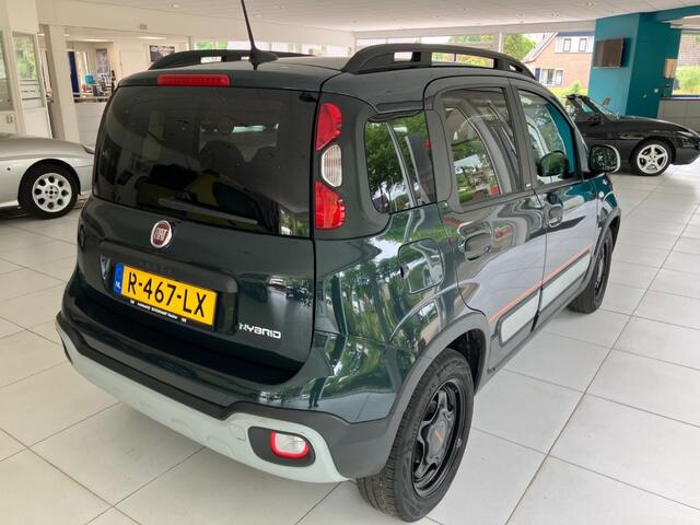 Fiat PANDA 1.0 70 Hybrid Garmin